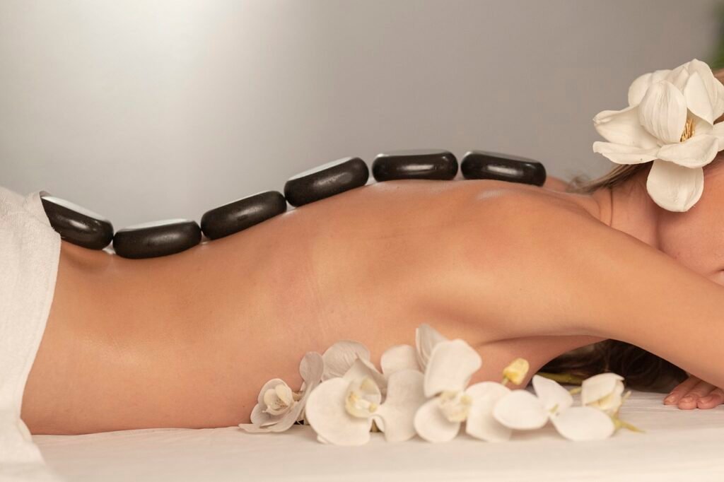 massage, spa, stones-5578598.jpg